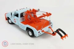 1:18 1969 Chevrolet C-30 Dually Wrecker - Gulf Oil