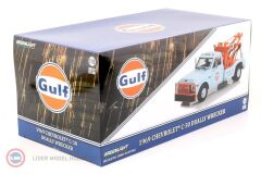 1:18 1969 Chevrolet C-30 Dually Wrecker - Gulf Oil