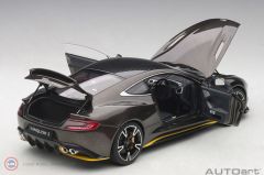 1:18 2017 Aston Martin Vanquish S V12