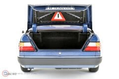 1:18 1990 Mercedes Benz 300 CE-24 Coupe W124