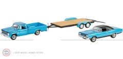 1:64 Greenlight 1969 Plymouth GTX with 1967 Dodge D200 and Flatbed Trailer Graveyard Carz TV Series