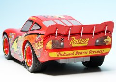 1:18 Disney Cars Lighting McQueen #95