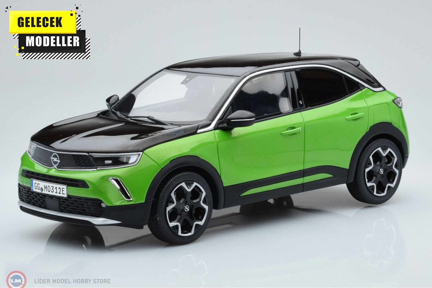 1:18 OTTO 2021 Opel Mokka-e GS Line