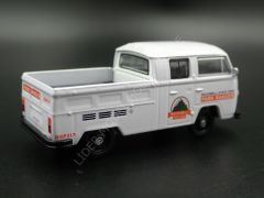 1:64 1972 Volkswagen Double Cab Pick-Up