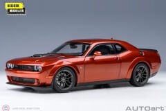 1:18 Autoart 2022 Dodge Challenger RT SCAT PACK SHAKER WIDEBODY - (Sinamon Stick)