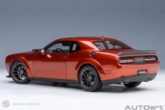 1:18 Autoart 2022 Dodge Challenger RT SCAT PACK SHAKER WIDEBODY - (Sinamon Stick)