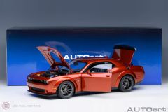 1:18 Autoart 2022 Dodge Challenger RT SCAT PACK SHAKER WIDEBODY - (Sinamon Stick)