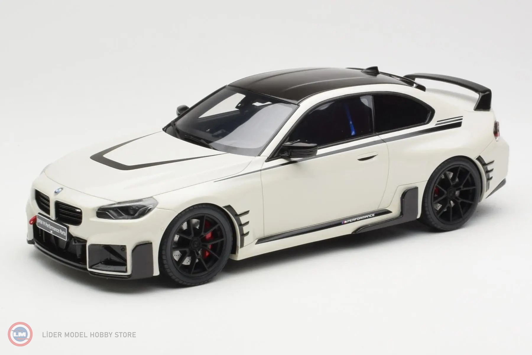1:18 2023 BMW M2 M PERFORMANCE