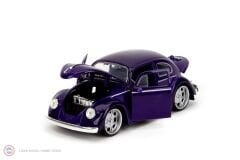 1:24 Jada  Volkswagen Beetle 1300 Wednesday