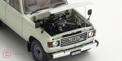 1:18 1980 Toyota Land Cruiser 60 Beyaz