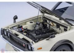 1:18 Autoart 1973 Nissan SKYLINE 2000 GT-R