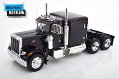 1:18 1967 Peterbilt 359