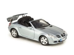 1:18 2004 Mercedes Benz SLK Class