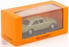 1:43 Maxichamps 1968 Mercedes Benz  200/8 W115