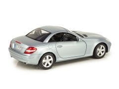1:18 2004 Mercedes Benz SLK Class