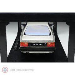 1:18 1989 Audi 100 C3
