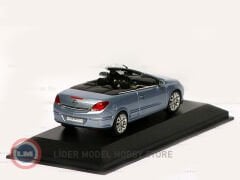 1:43 2006 Opel Astra TwinTop