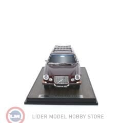 1:18 RadScale 1982 Volvo 165 Station Wagon