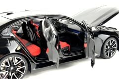 1:18 Minichamps 2024 BMW M5 G90 Black Metallic