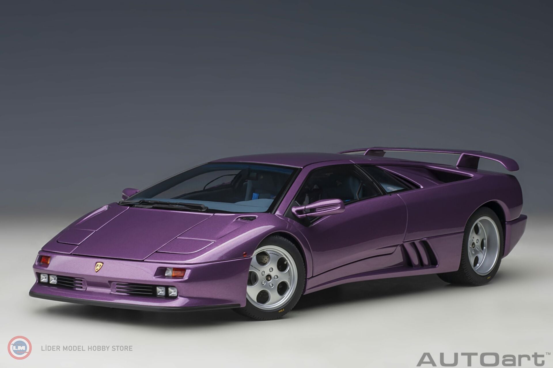 Autoart - 1:18 Lamborghini Diablo SE 30th Anniversary Edition
