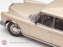 1:18 1963 Mercedes Benz 600 SWB Pullman W100 - Light Gold