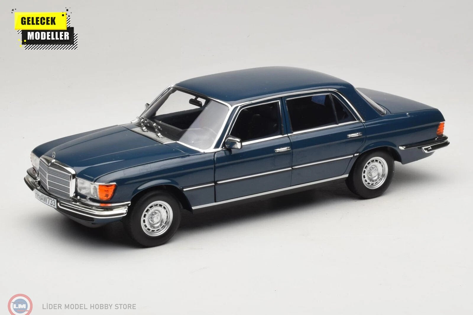 1:18 Norev 1979 Mercedes Benz 350 SEL W116 Hansa Blue