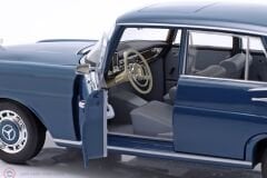 1:18 Norev 1959 Mercedes Benz 220S W111