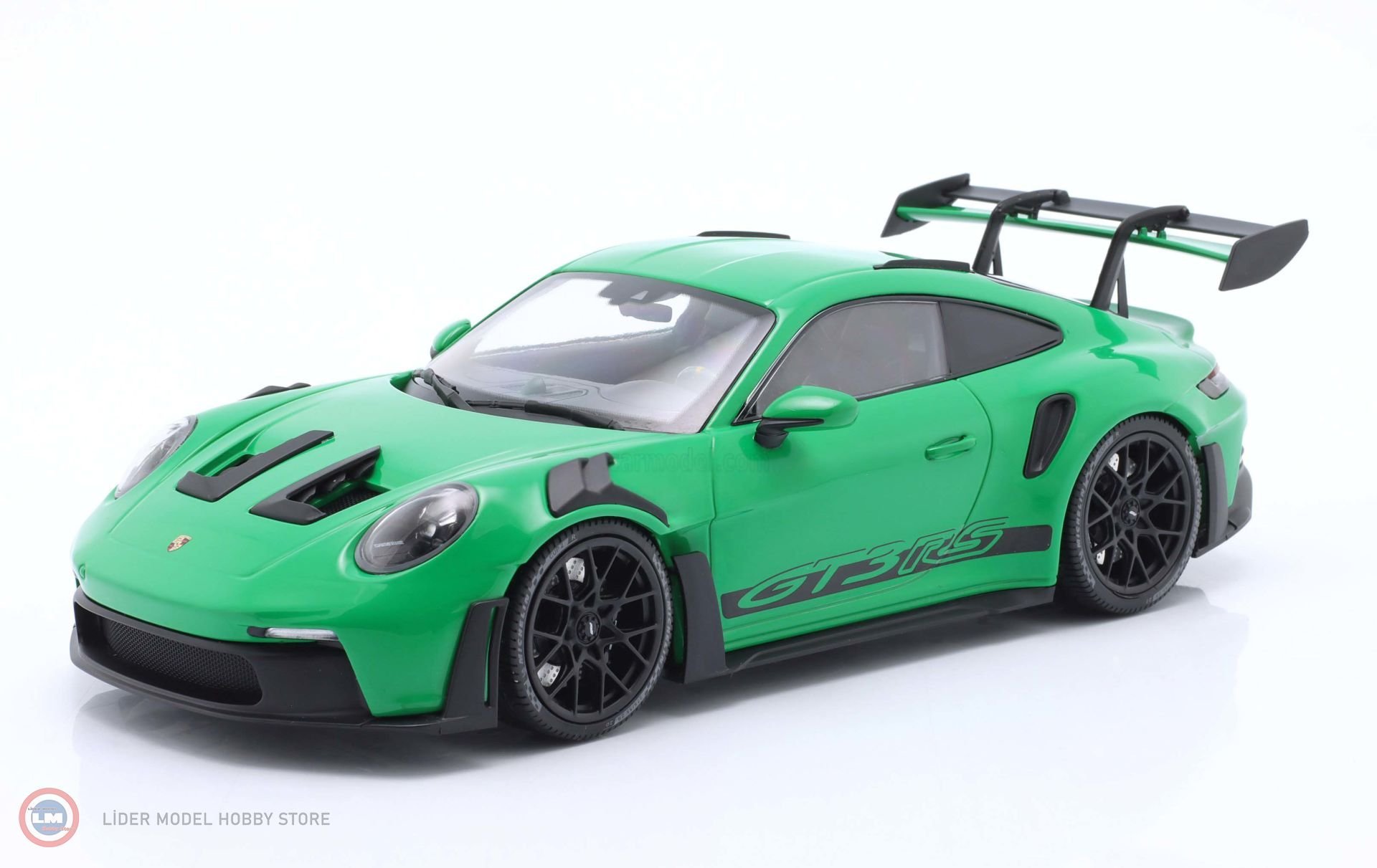 1:18 2023 Porsche 911 (992) GT3 RS