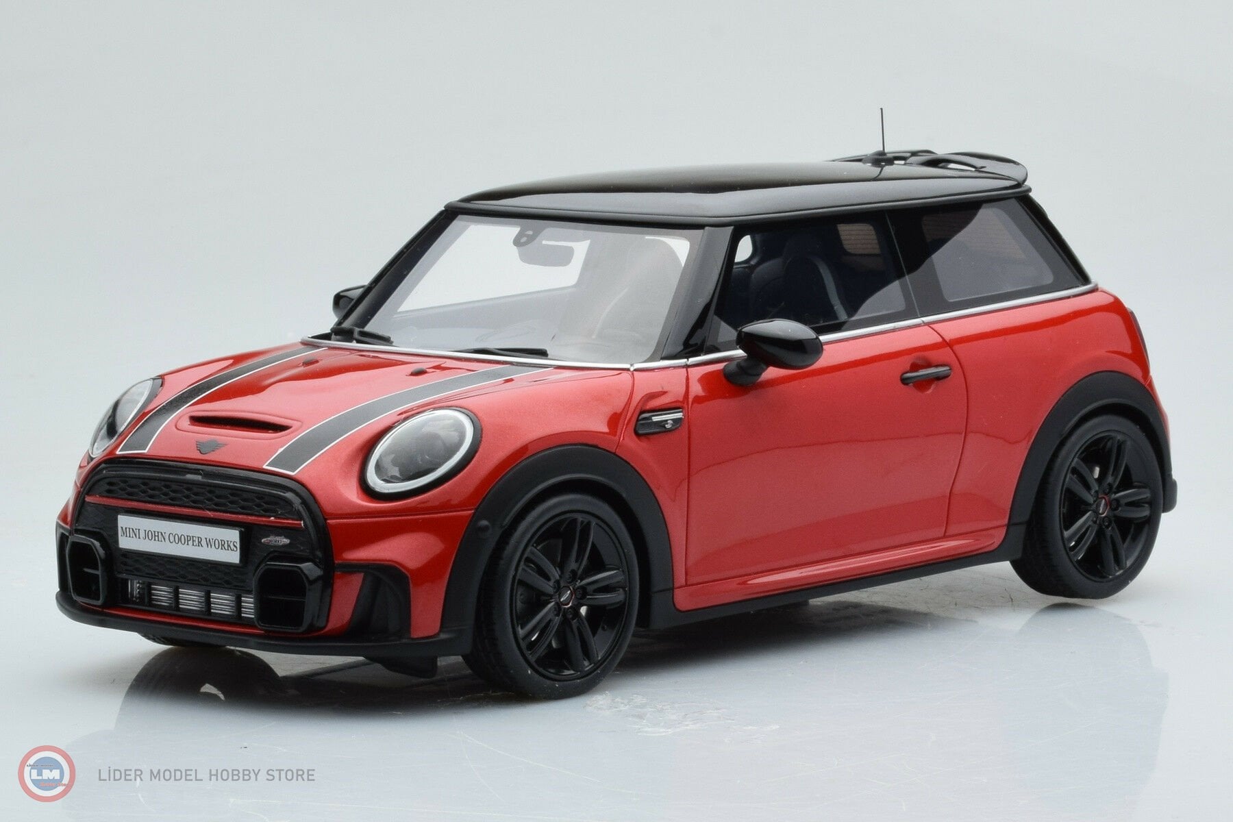 Otto Mobile - 1:18 2021 Mini Cooper S JCW Package - 6.629,85 TL