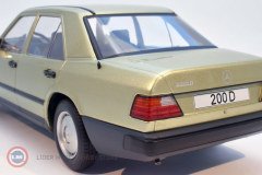 1:18 1984 Mercedes Benz 200 D W124