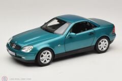 1:18 Norev 1996 Mercedes Benz SLK R170