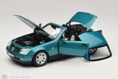 1:18 Norev 1996 Mercedes Benz SLK R170