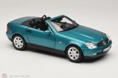 1:18 Norev 1996 Mercedes Benz SLK R170