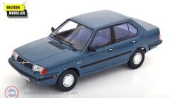 1:18 Triple9 1987 Volvo 360