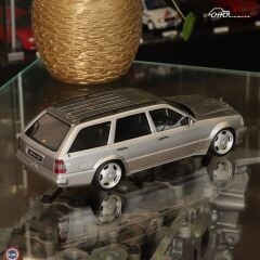1:18 Otto 1996 Mercedes Benz W124 AMG 70TE  STATION WAGON Brillant Silver