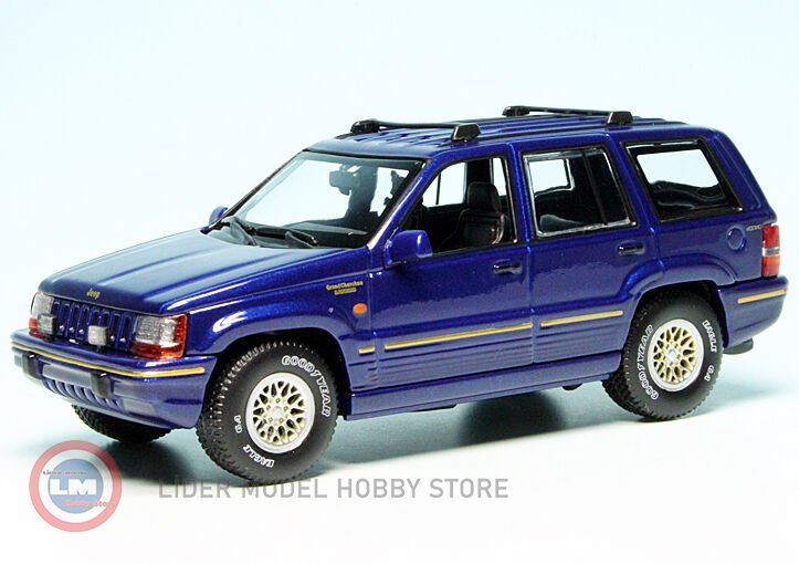 1:43 Maxichamps 1995 Jeep GRAND CHEROKEE