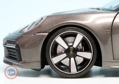 1:18 Minichamps 2022 Porsche 911 (992) SPORT CLASSIC