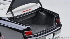 1:18 Autoart 2022 Toyota Century Convertible