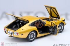 1:18 Autoart 1967 Toyota 2000GT