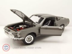 1:18 1968 Ford Mustang Shelby GT500 KR