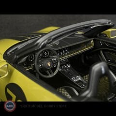 1:18 Spark 2025 Porsche 911 (992.2) Spirit 70