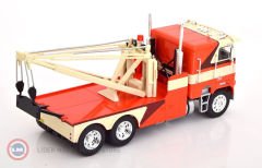 1:43 1984 Freightliner FLA 9664 Tow Truck