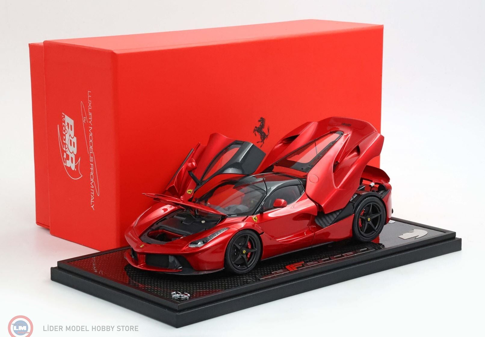 1:18 BBR 2012 Ferrari LaFerrari - open diecast rosso F1 2007 and black roof