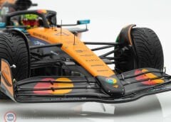 1:18 Spark Mclaren #4 McLaren Formula 1 Team -Winner Australian GP 2025 Lando Norris