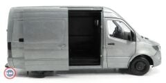1:18 2018 Mercedes Benz Sprinter Van Kastenwagen Rugged Edition