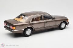 1:18 Norev 1985 Mercedes Benz 560 SEL W126 Impala Brown