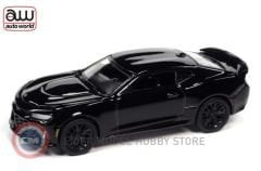 1:64 AutoWorld 2019 Chevrolet Camaro ZL1 Gloss Black