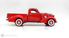 1:18 1937 Studebaker Coupe Express