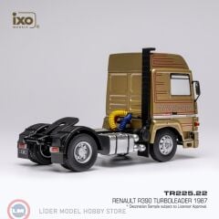1:43 IXO 1987 Renault R 390