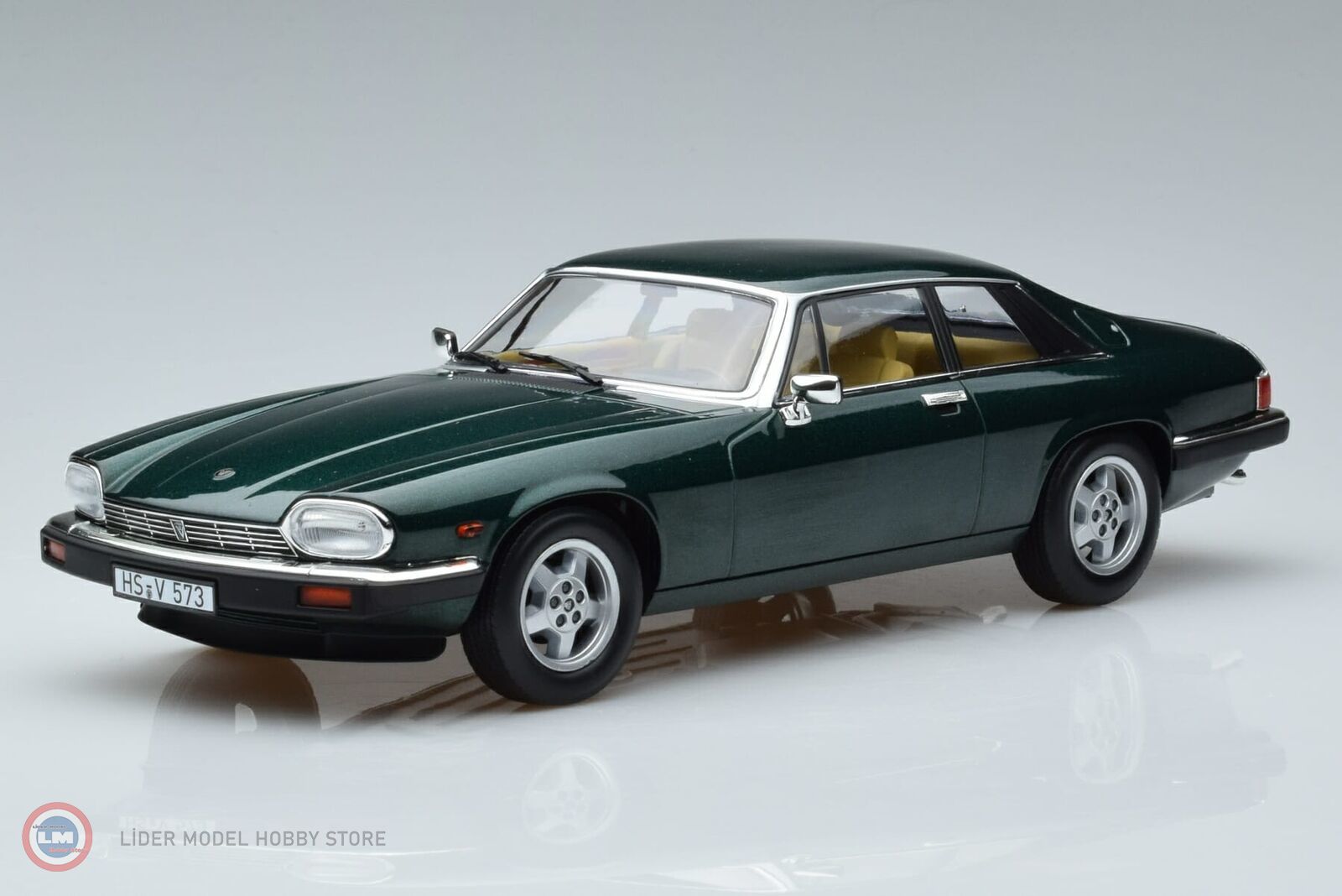 1:18 Norev 1982 Jaguar XJ-S 5.3 H.E. Coupé